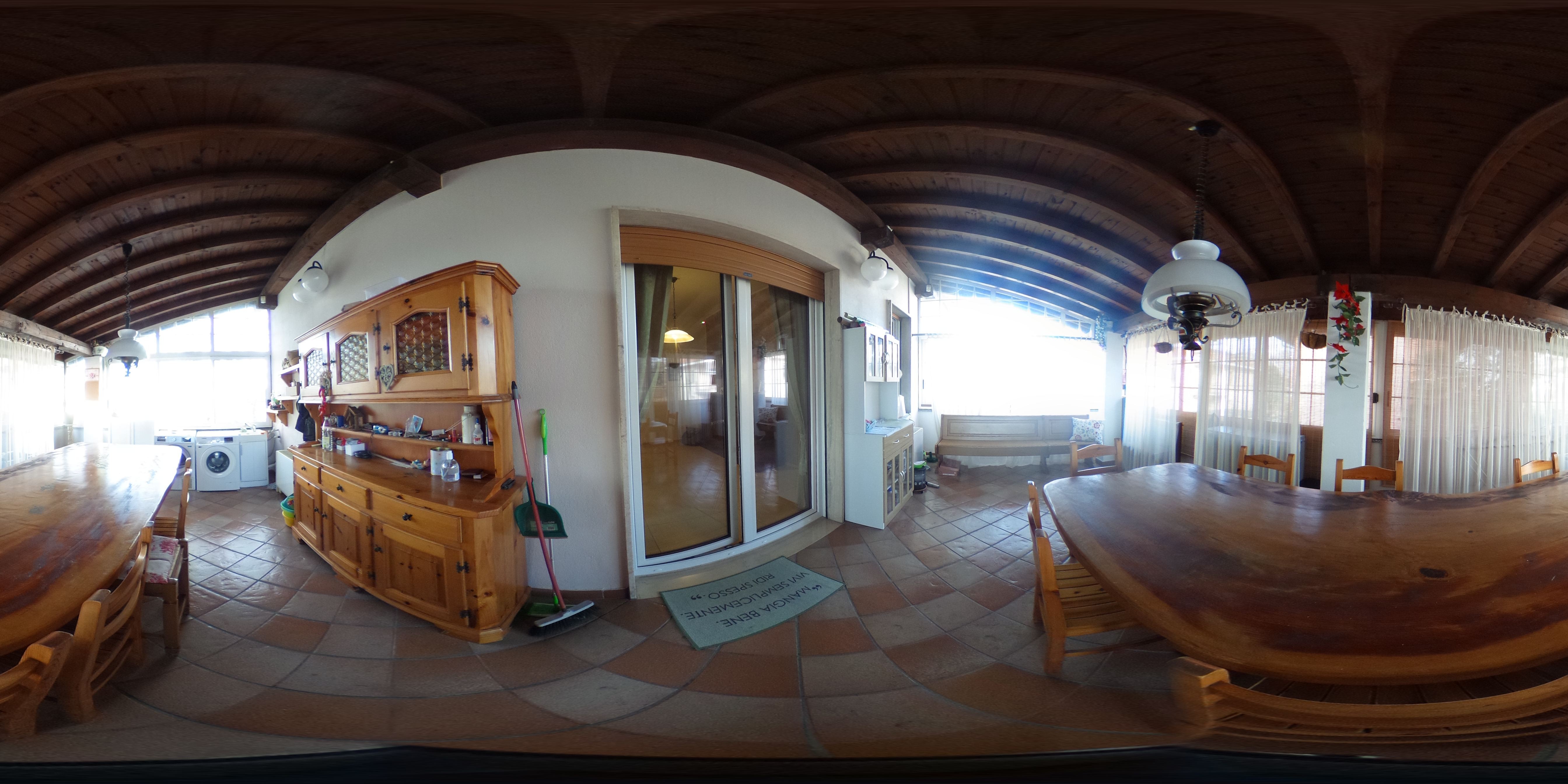 Villa in Vendita Limbiate